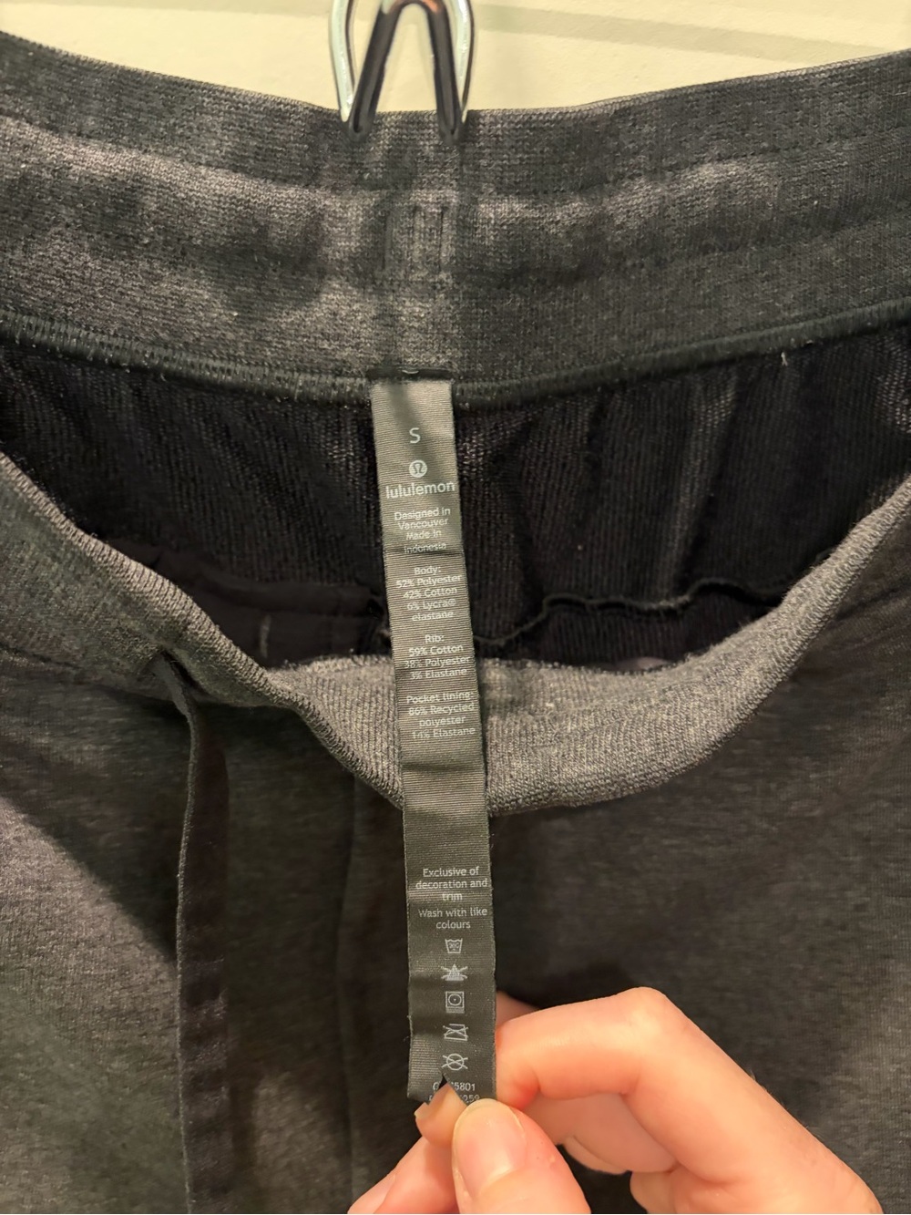 Lululemon City Sweat Short 9.5” in Heathered Black - Picture 5 of 7